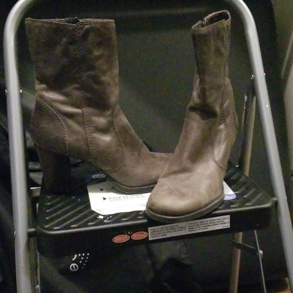 Brown boots